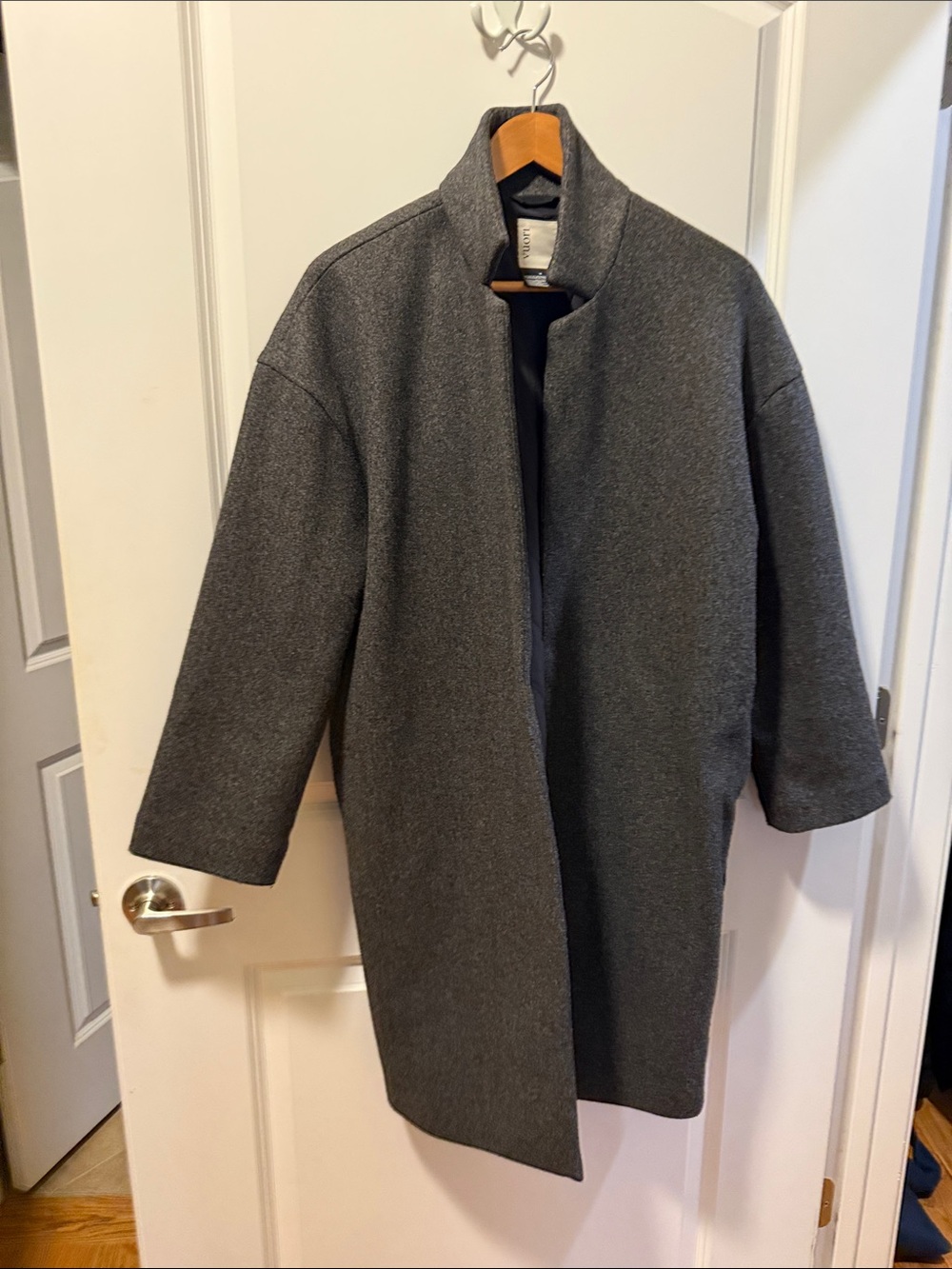 Vuori Women’s Charcoal Gray Coat with Stand Collar